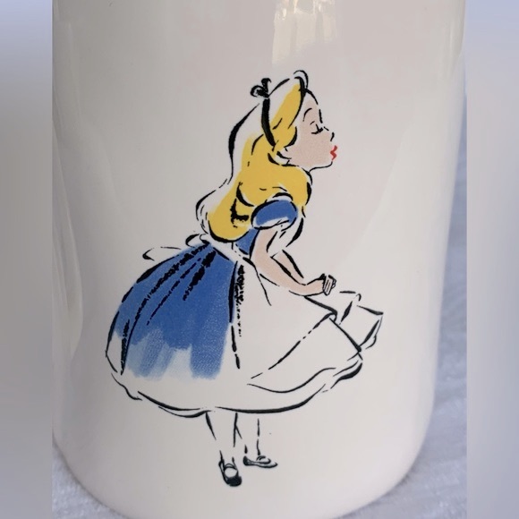 Rae Dunn Alice In Wonderland mug - Picture 3 of 6
